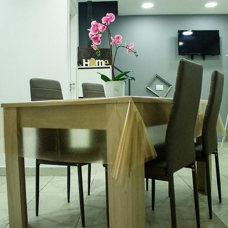 شقة Graphite House نابولي المظهر الخارجي الصورة